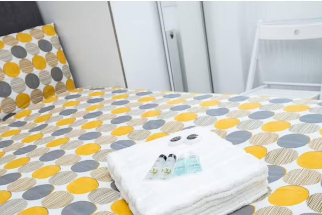 Great Location Service And Stay Double Ensuite Room With Shared Kitchen- 5Mins Walk From Tufnell Park London Eksteriør billede