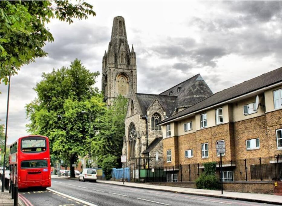 Great Location Service And Stay Double Ensuite Room With Shared Kitchen- 5Mins Walk From Tufnell Park London Eksteriør billede
